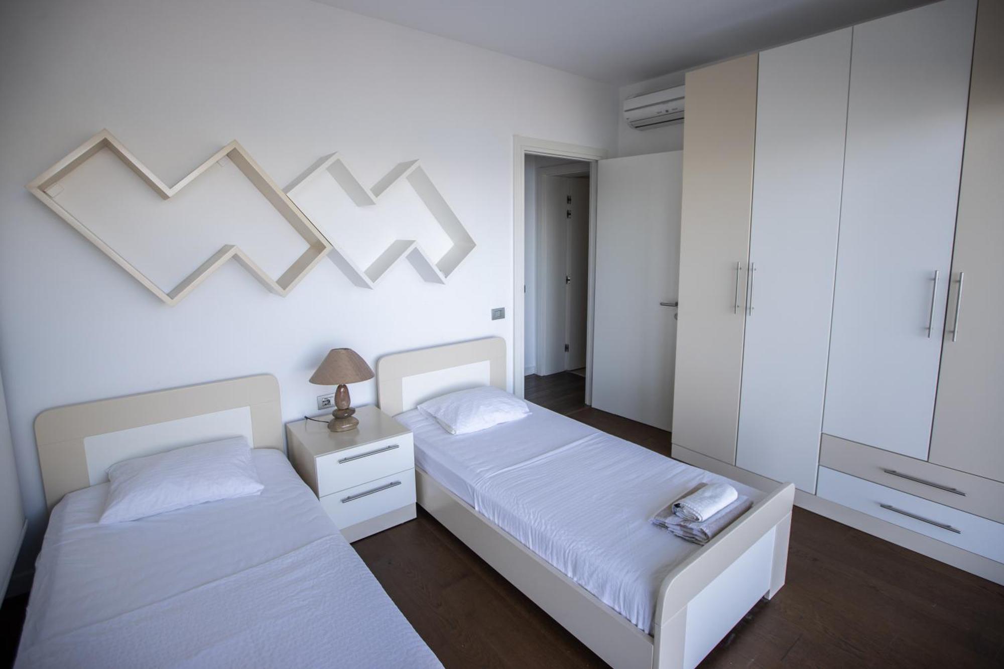 Exclusive Lake Villa Shiroka ภายนอก รูปภาพ
